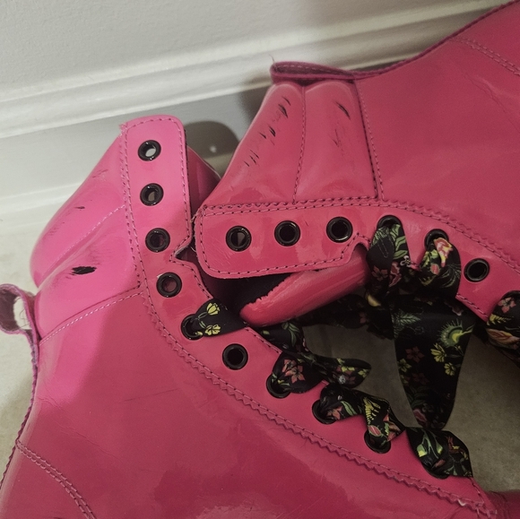 Rare Dr Martens Combat Boot Barbie Core Hot Pink Mix Style Womens US 9 EU 41 - Picture 12 of 15